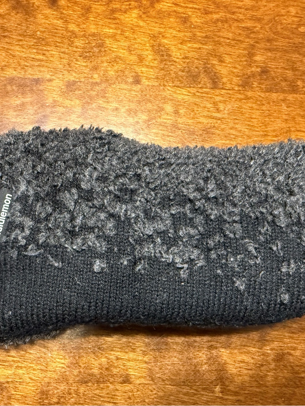 Lululemon Ombre Wool Knit Textured Ear Warmer ONE SIZE (Black Grey)